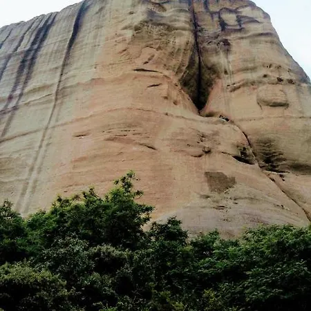 בית נופש Rina's House קאלאבאקה