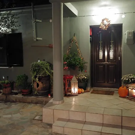 בית נופש Rina's House